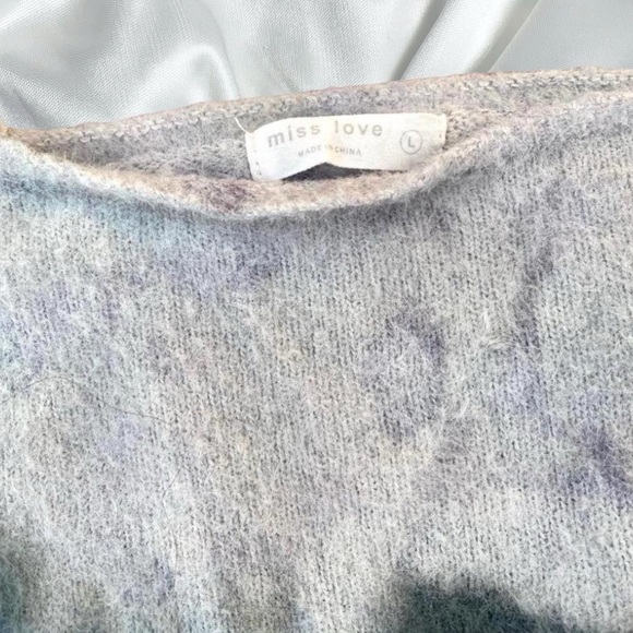 Grey Bandit Blake Tie Dye Fuzzy Tank - Picture 4 of 5
